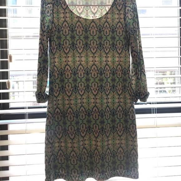 Chic dress!
