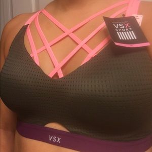 VS Sports Bra