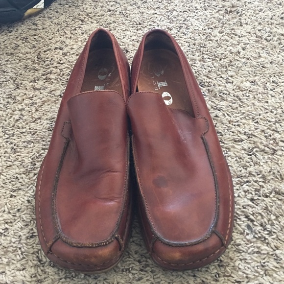 310 motoring brown leather loafer for men!