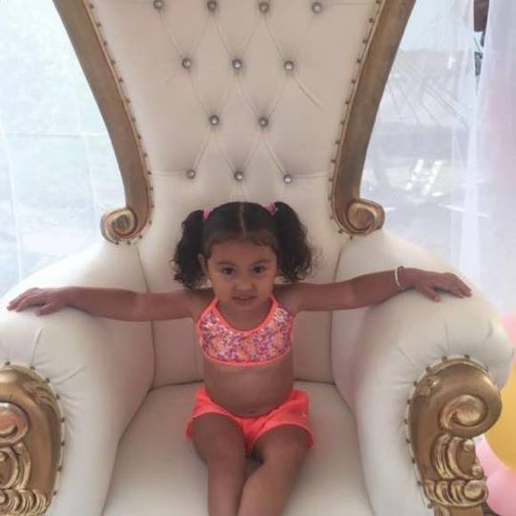 Meet your Posher, Dayna - Picture 1 of 1