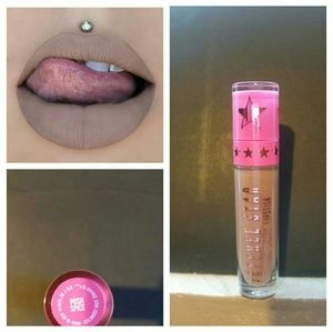 Jeffree Star Velour Liquid Lipstick in"Posh Spice"