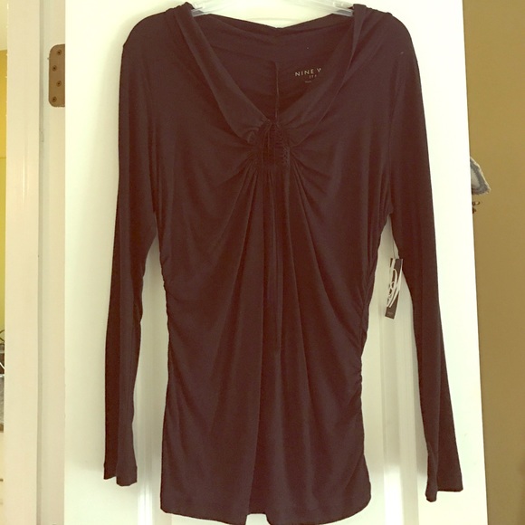 Black ruched top