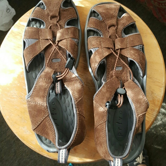 Brown privo sandals