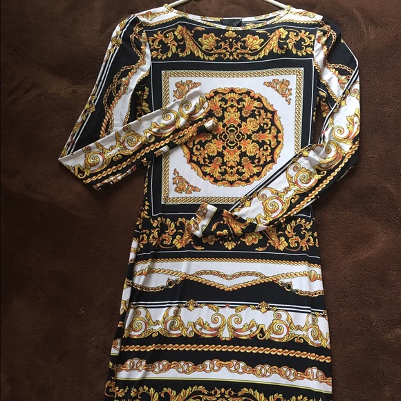 Beautiful midi skirt!