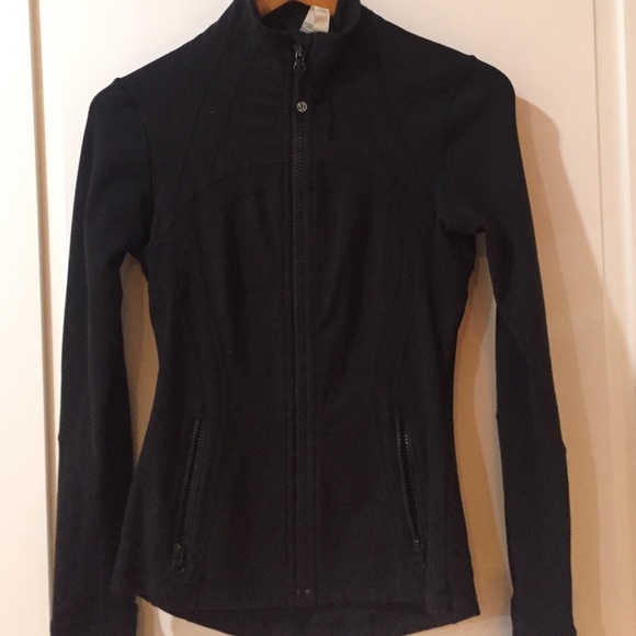 Lululemon Size 4 Define Jacket