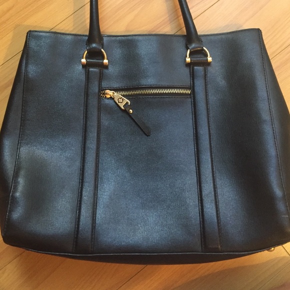 C wonder leather purse