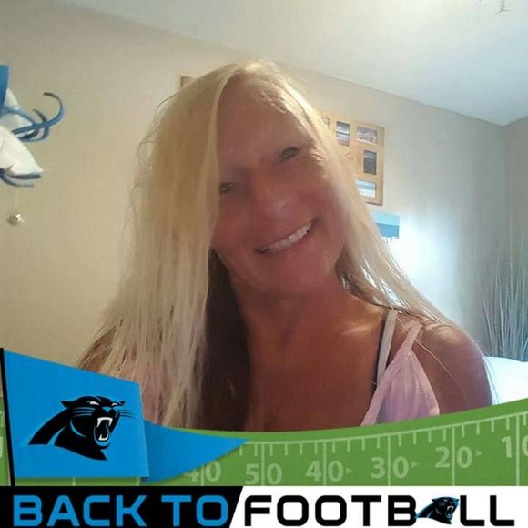 Meet your Posher, Sharon - Picture 1 of 1