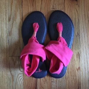 Sanuk Yoga Slings