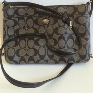 Coach Peyton signature crossbody purse