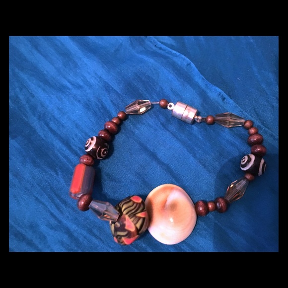 Bead & Shell Bracelet