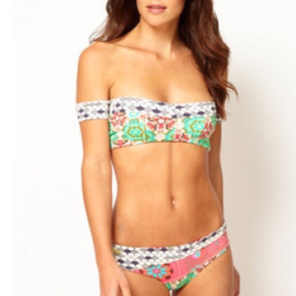 New! Designer Maaji bandeau cuff reversible bikini