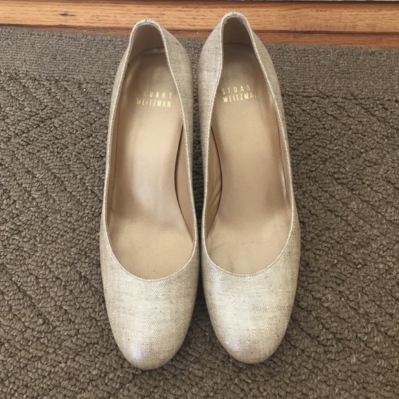 Stuart Weitzman pumps