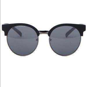 Quay "Highly Strung" sunglasses