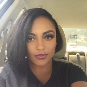 Meet your Posher, Aretha