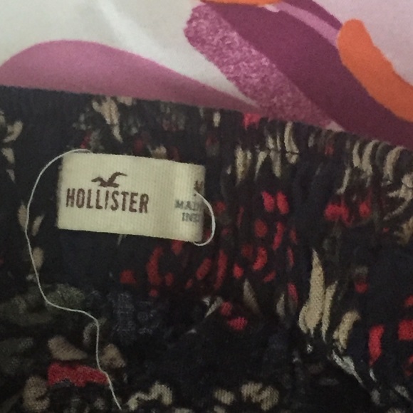 Shorts - Picture 2 of 2