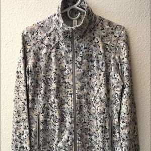 Lululemon jacket "Asana"