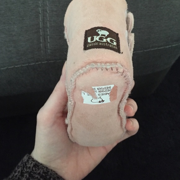 UGG Baby Booties - BRAND NEW, Size Large (18-24) - Picture 2 of 4
