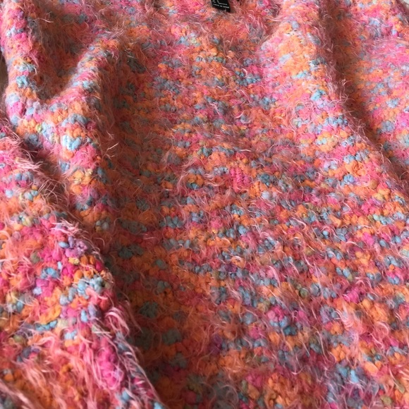 Colorfully sweater - Picture 2 of 3