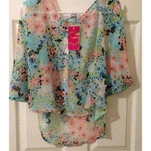 NWT's Floral Pastel Candies Blouse Size Medium