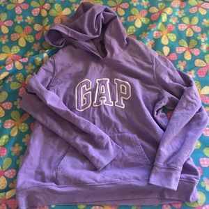 ❌SOLD❌NWOT GAP sweatshirt