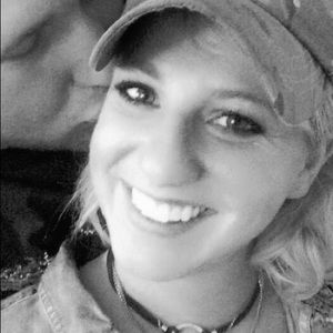 Meet your Posher, Krissy