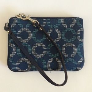 Coach op art signature wristlet