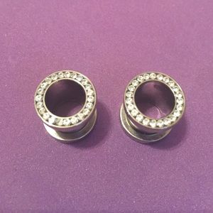 Size 7/16" gauge! Diamond plugs