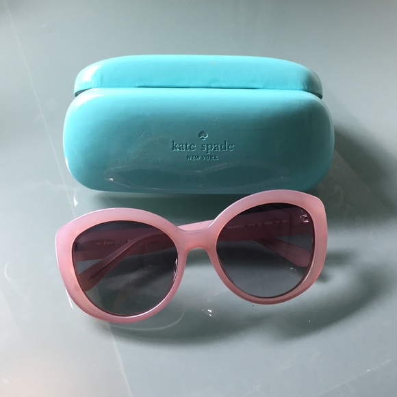 Kate spade pink cat eye sunglasses - Picture 2 of 2