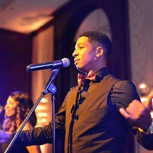 Meet your Posher, Christopher