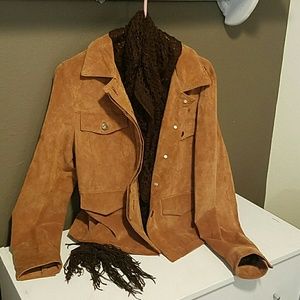 BROWN LEATHER JACKET