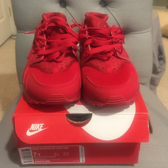 University Red Huarache