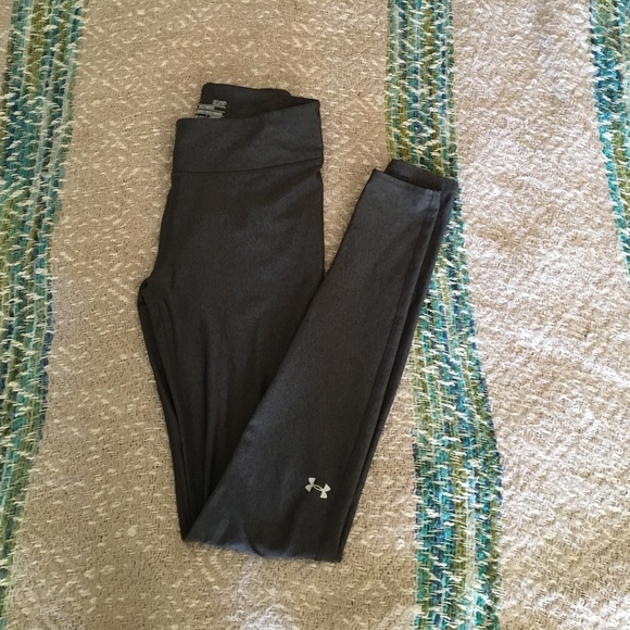 Under armor compression leggings size Small