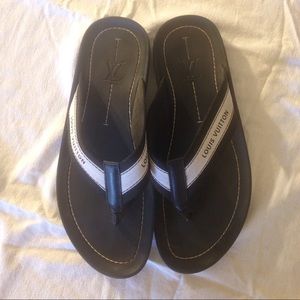 Authentic Men's Louis Vuitton sandals.