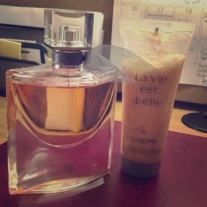 Lancôme Leau du perfum