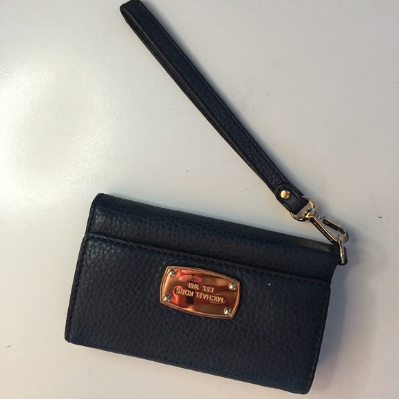 Michael Kors wallet/phone case