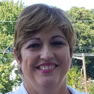 Meet your Posher, Nilsa