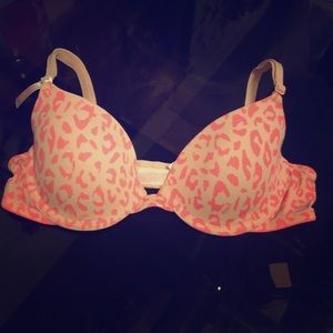 💖VS Pink Bra 34A💖FIRM PRICE✨