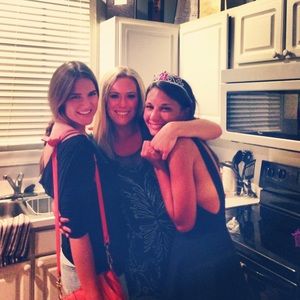 Meet your Posher, Georgia