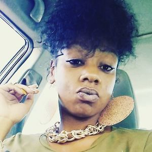 Meet your Posher, Keisha