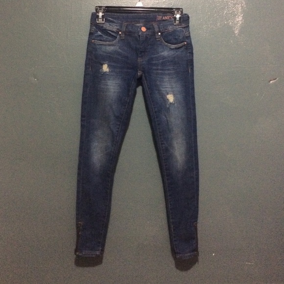 Blank NYC Ankle Zip Jeans