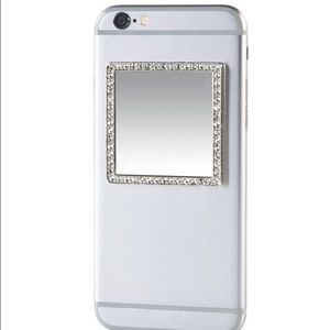Tech mirror