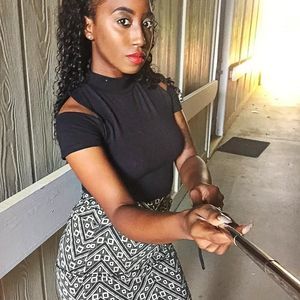 Meet your Posher, Aude'