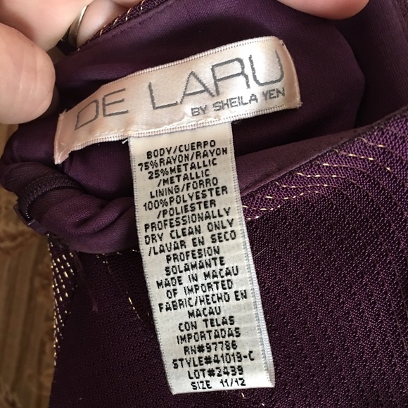 Beautiful gown! - Picture 3 of 4