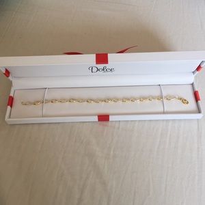 diamond and gold bracelet
