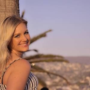 Meet your Posher, Julie