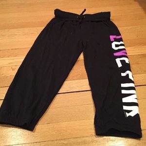 Cropped Capri sweatpants by PINK