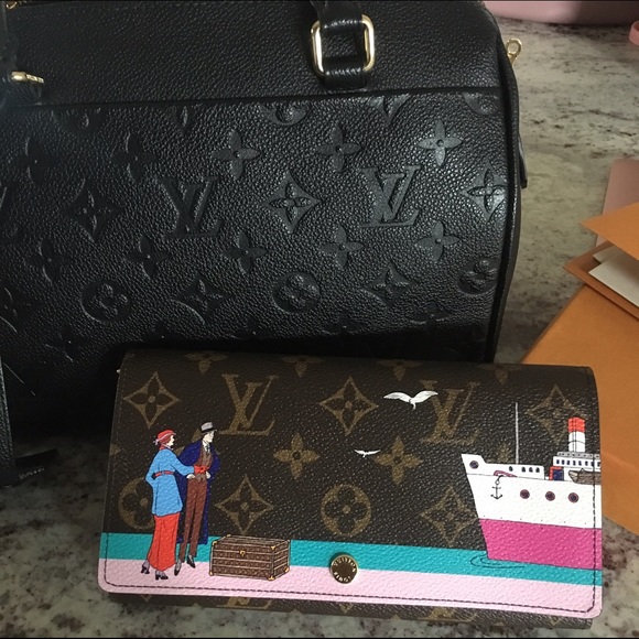 Sarah Wallet Transatlantic 🚢💕