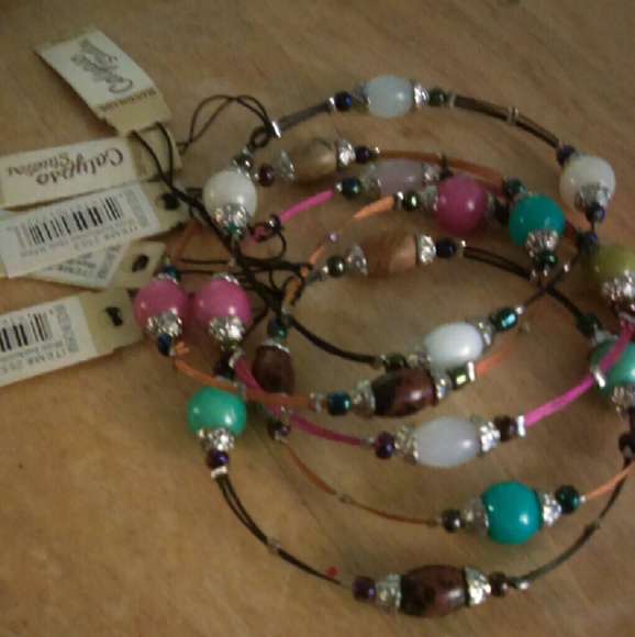 NWT glass bead bracelets set of 5