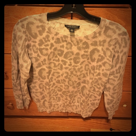 Banana Republic animal print sweater--lavender, M