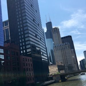 Meet your Posher, Carrie